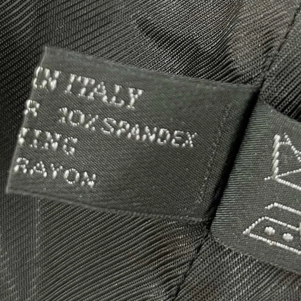 PRADA Classic Black Pencil Skirt (Sz 42)